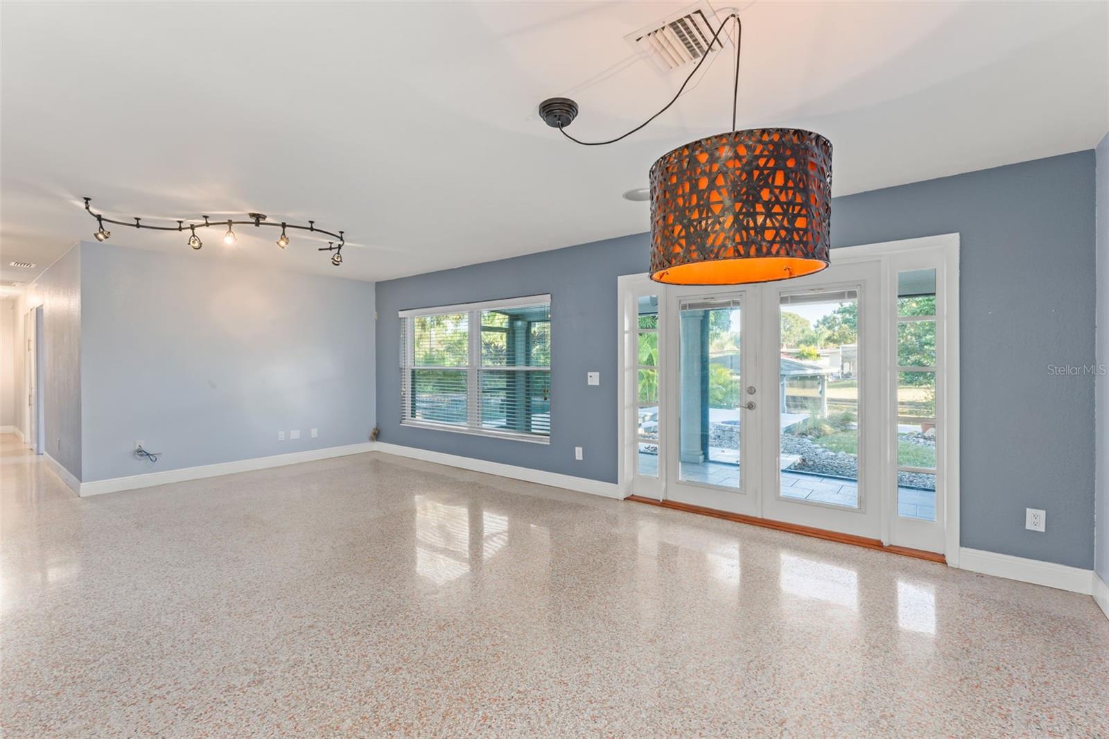 ISLE CATALINA - Residential