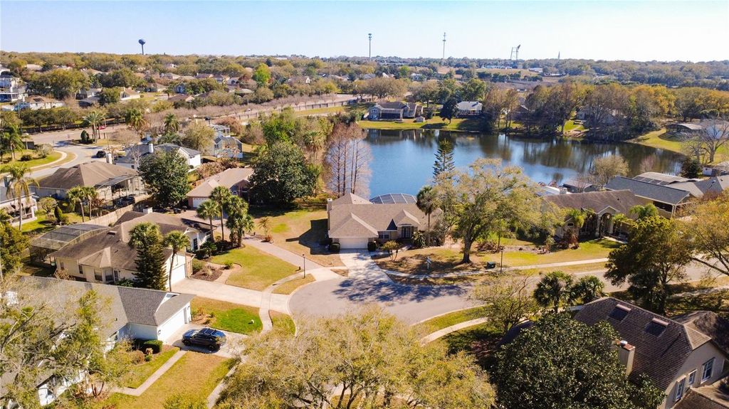 Photo of 1125 Almond Tree Circle, Orlando, FL 32835 (MLS # O6388821)