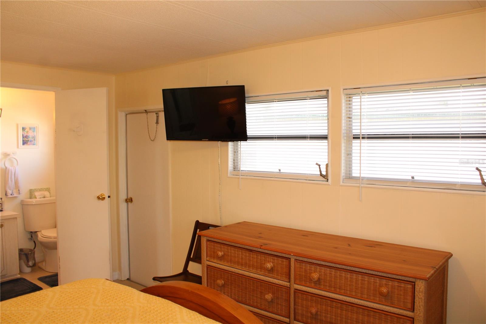 WESTWINDS VILLAGE CO-OP - Residential Lease