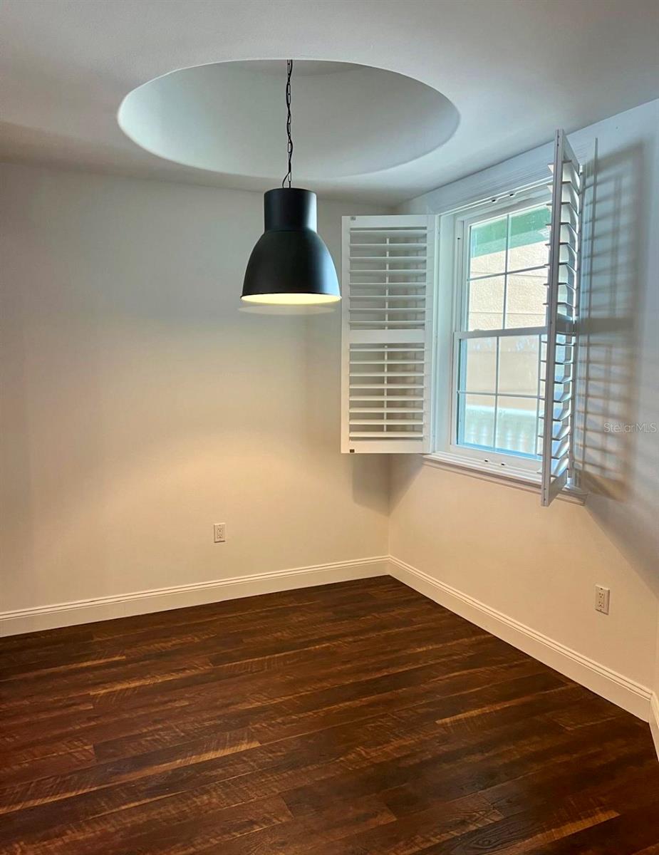 VIZCAYA HEIGHTS CONDO 07 - Residential