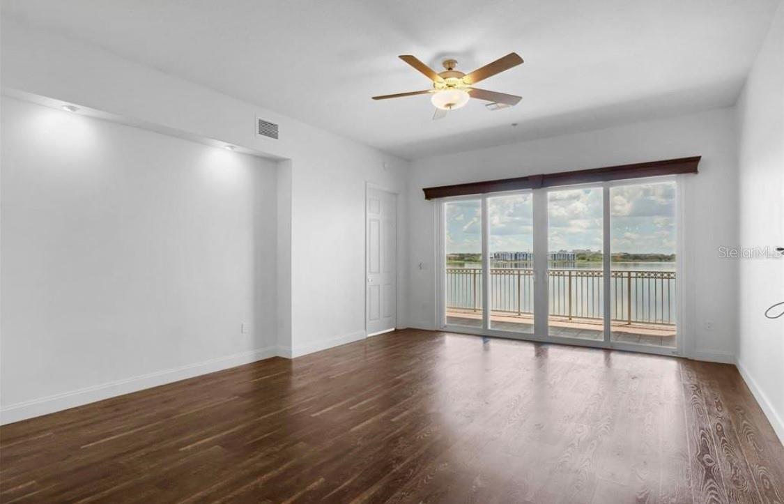 VIZCAYA HEIGHTS CONDO 07 - Residential