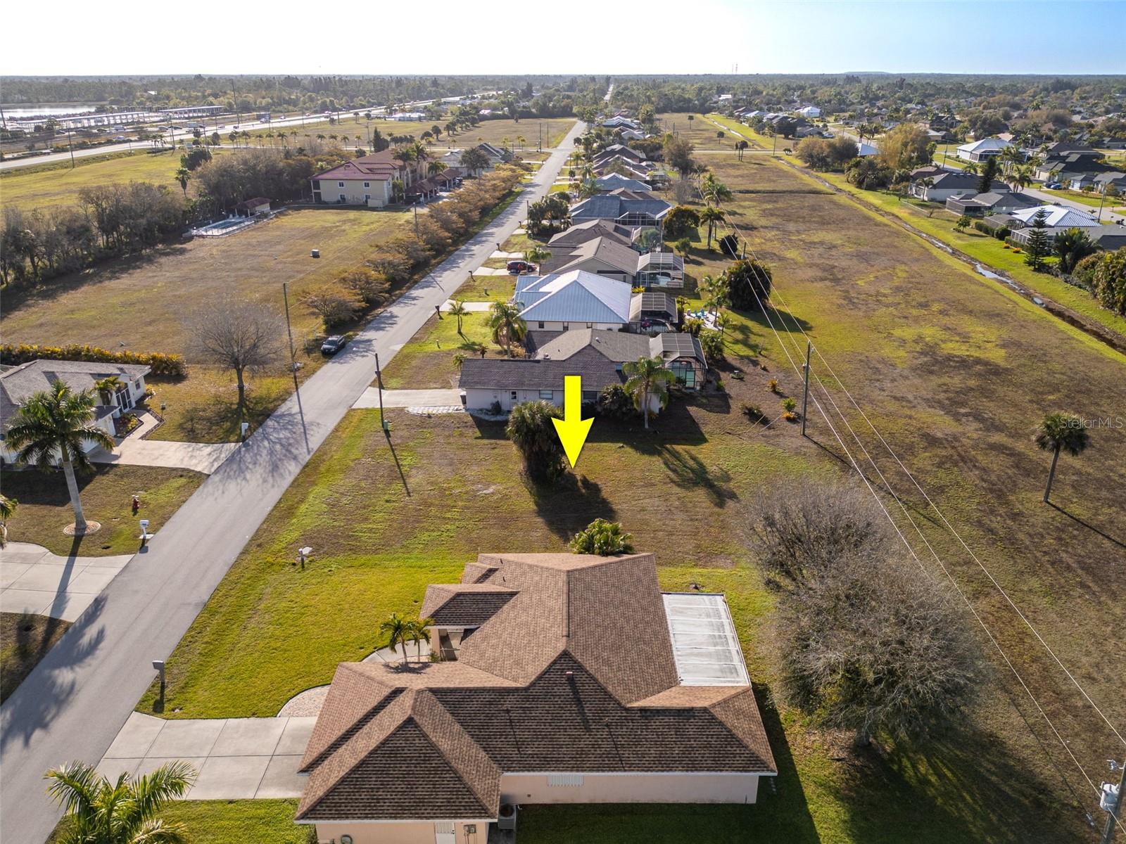 PUNTA GORDA ISLES SEC 18 - Land