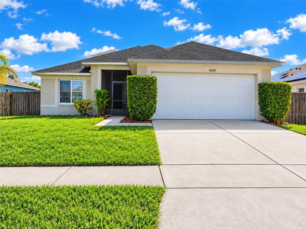 Photo of 11007 Whitecap Drive, Riverview, FL 33579 (MLS # TB8560885)