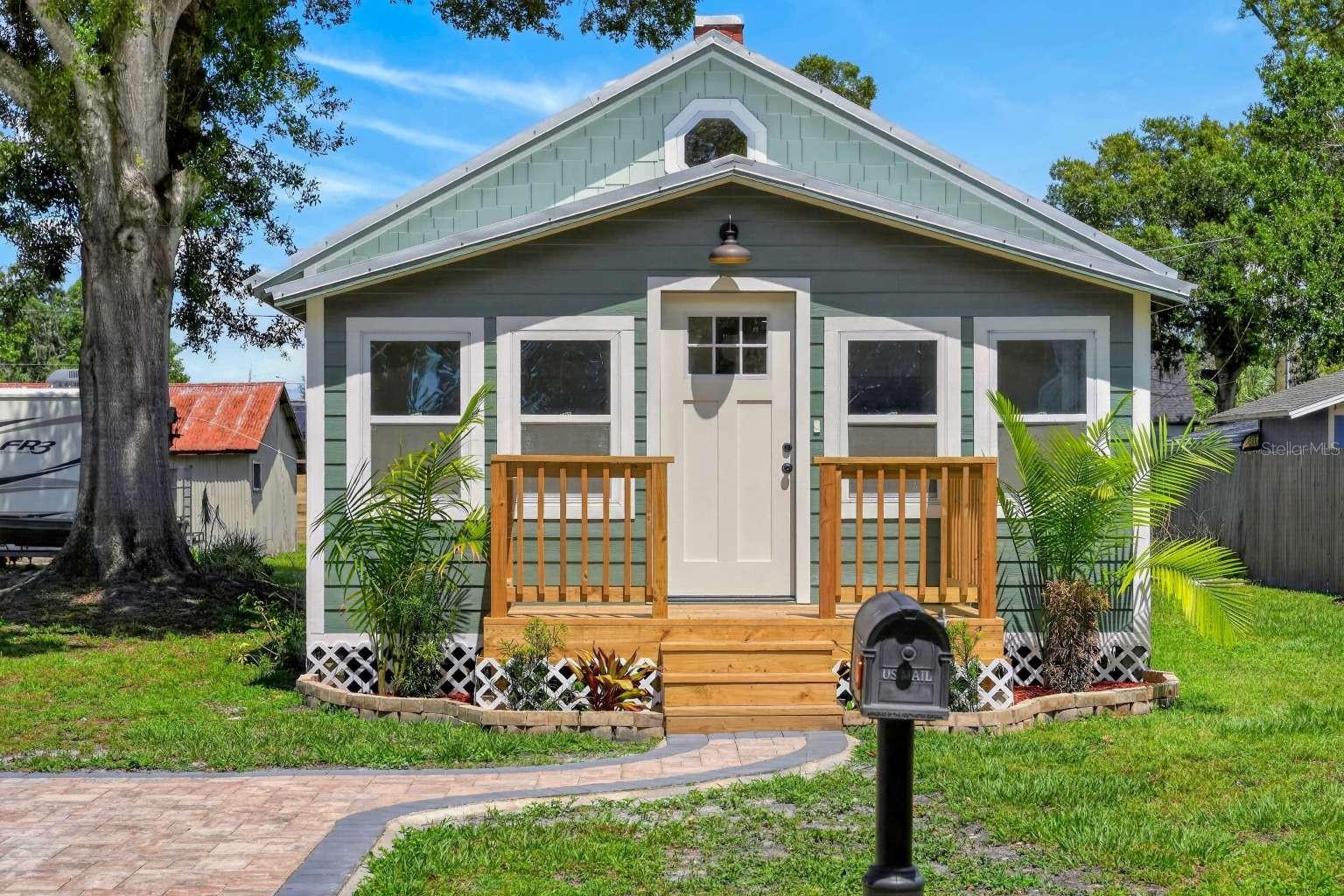 707 VIRGINIA AVENUE