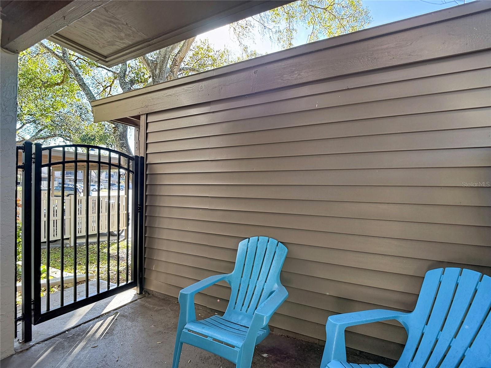 BEACON WOODS WEDGEWOOD CONDO - Residential