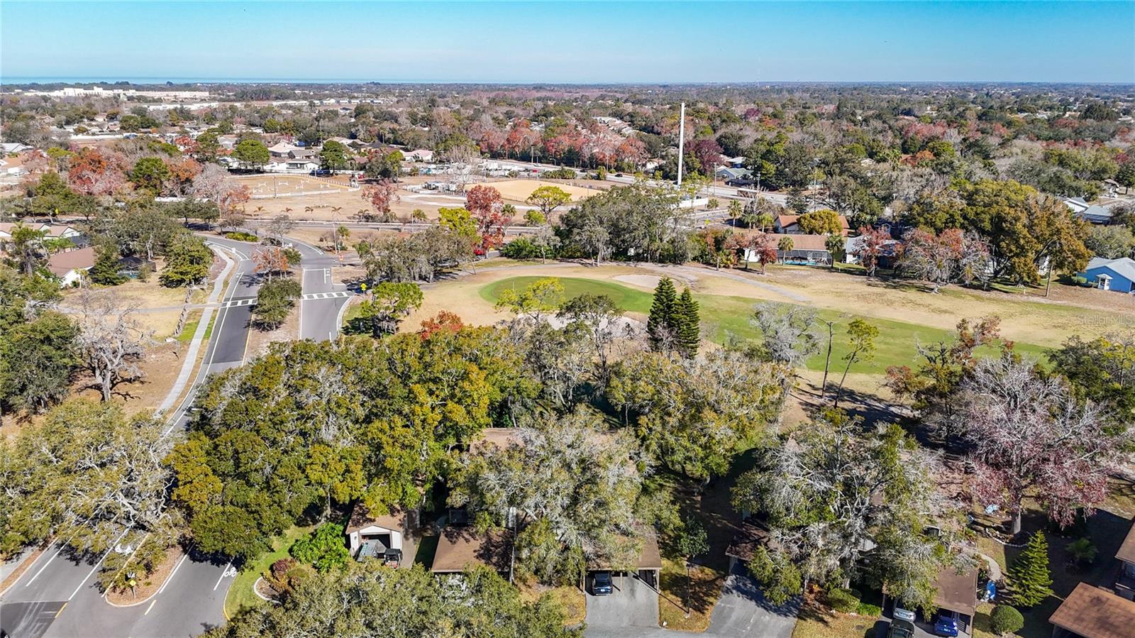 BEACON WOODS WEDGEWOOD CONDO - Residential