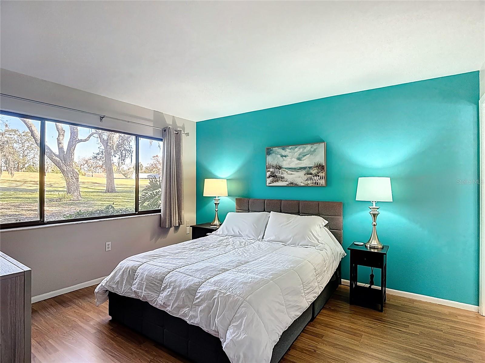 BEACON WOODS WEDGEWOOD CONDO - Residential