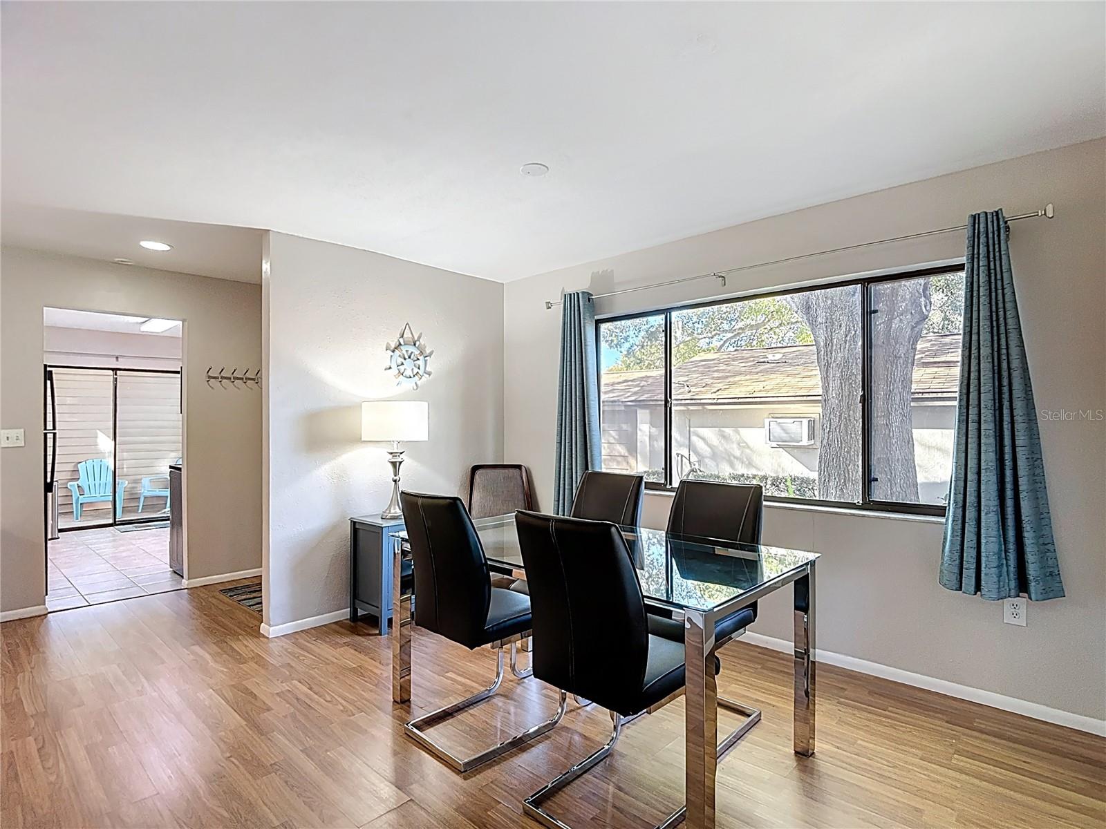 BEACON WOODS WEDGEWOOD CONDO - Residential