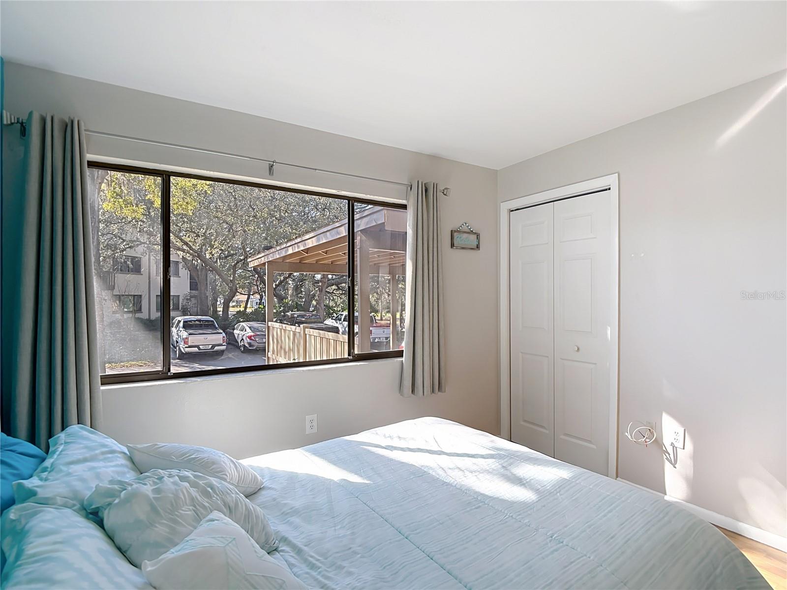 BEACON WOODS WEDGEWOOD CONDO - Residential