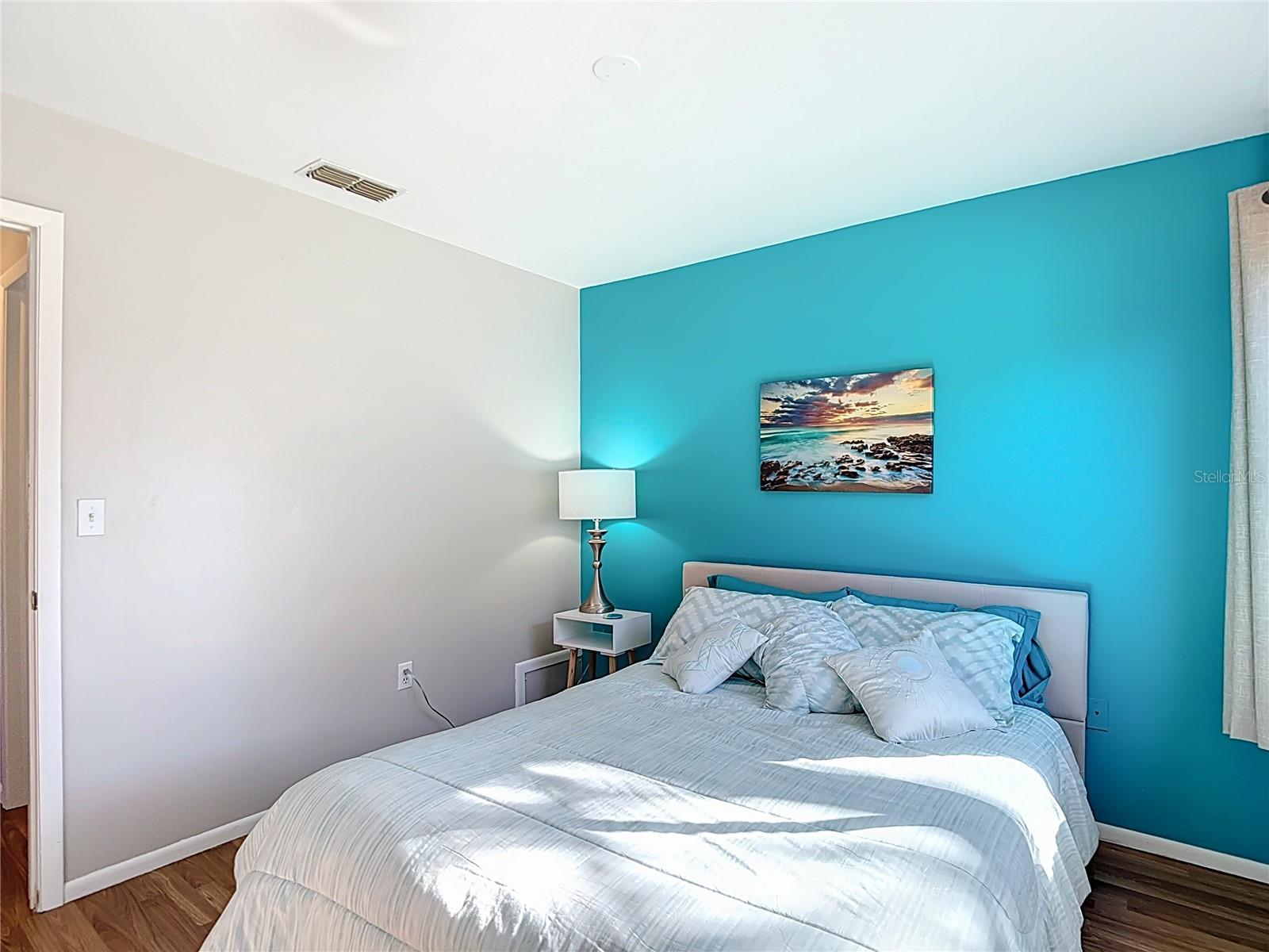 BEACON WOODS WEDGEWOOD CONDO - Residential