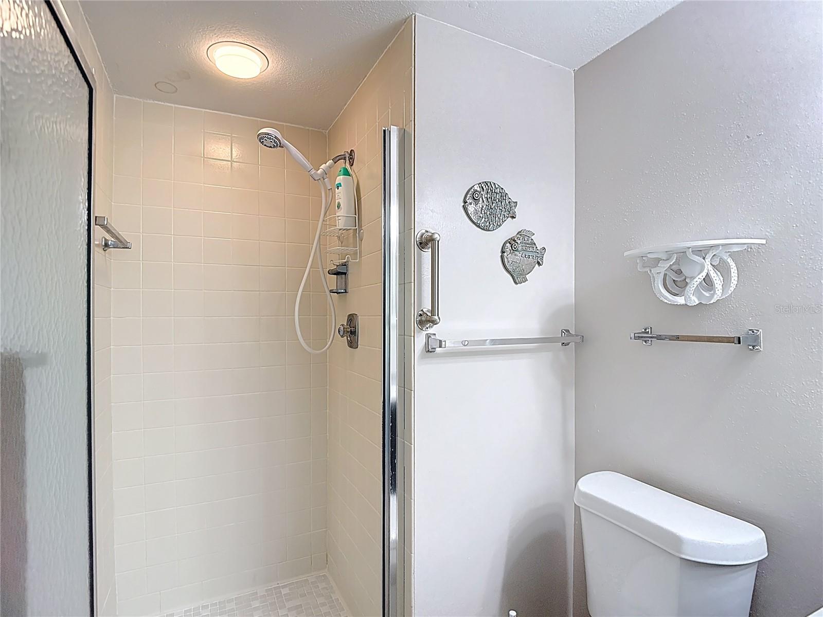 BEACON WOODS WEDGEWOOD CONDO - Residential