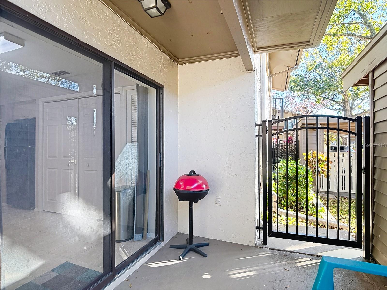 BEACON WOODS WEDGEWOOD CONDO - Residential