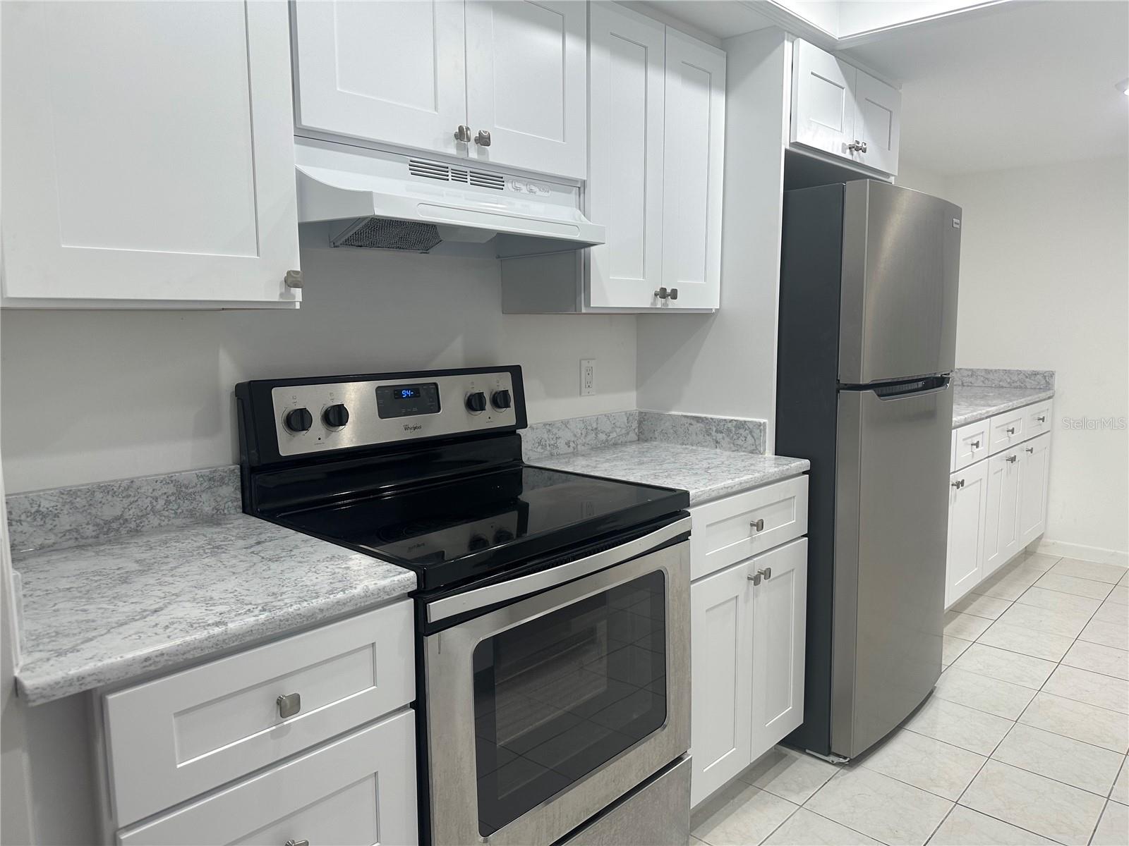 ESTANCIA CONDO - Residential Lease