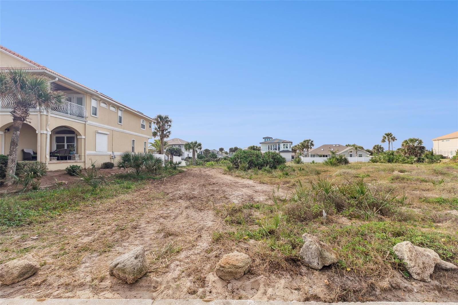 ARMAND BEACH ESTATES - Land