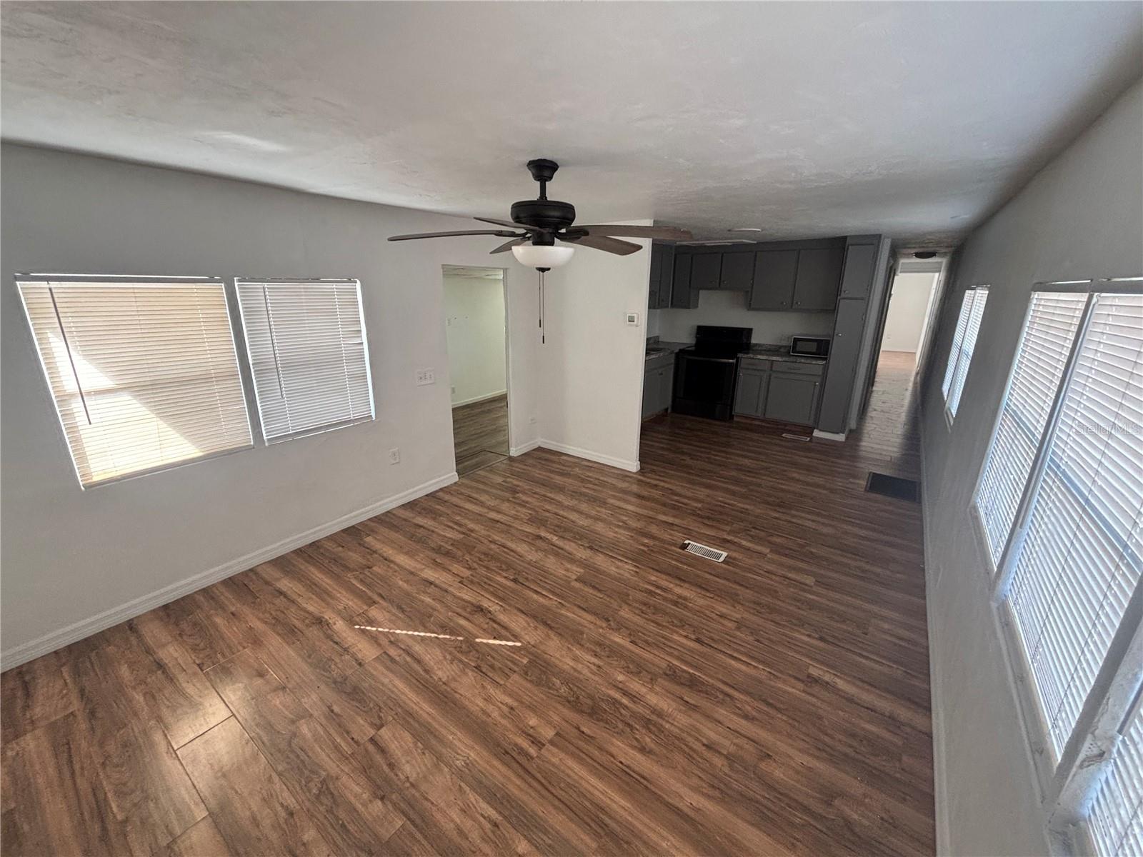 5480 PINELAND AVENUE