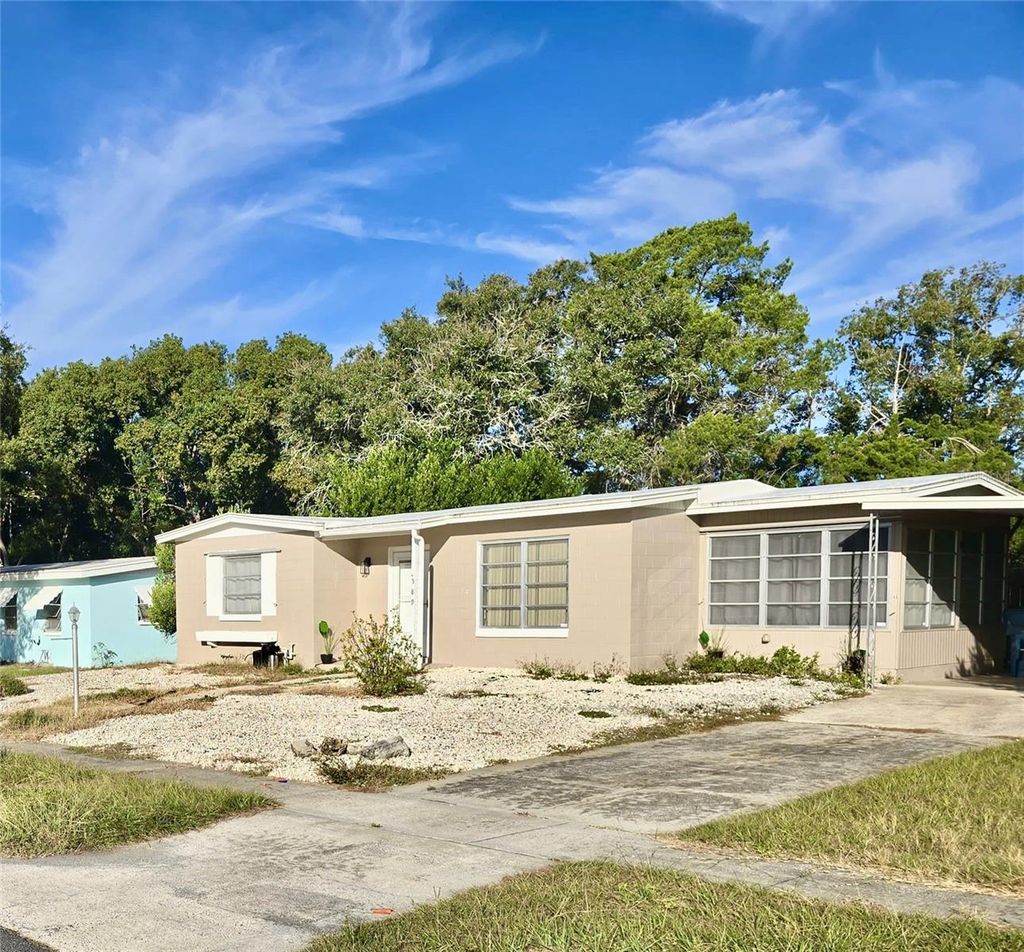 Photo of 589 Swallow Lane, Spring Hill, FL 34606 (MLS # O6350229)