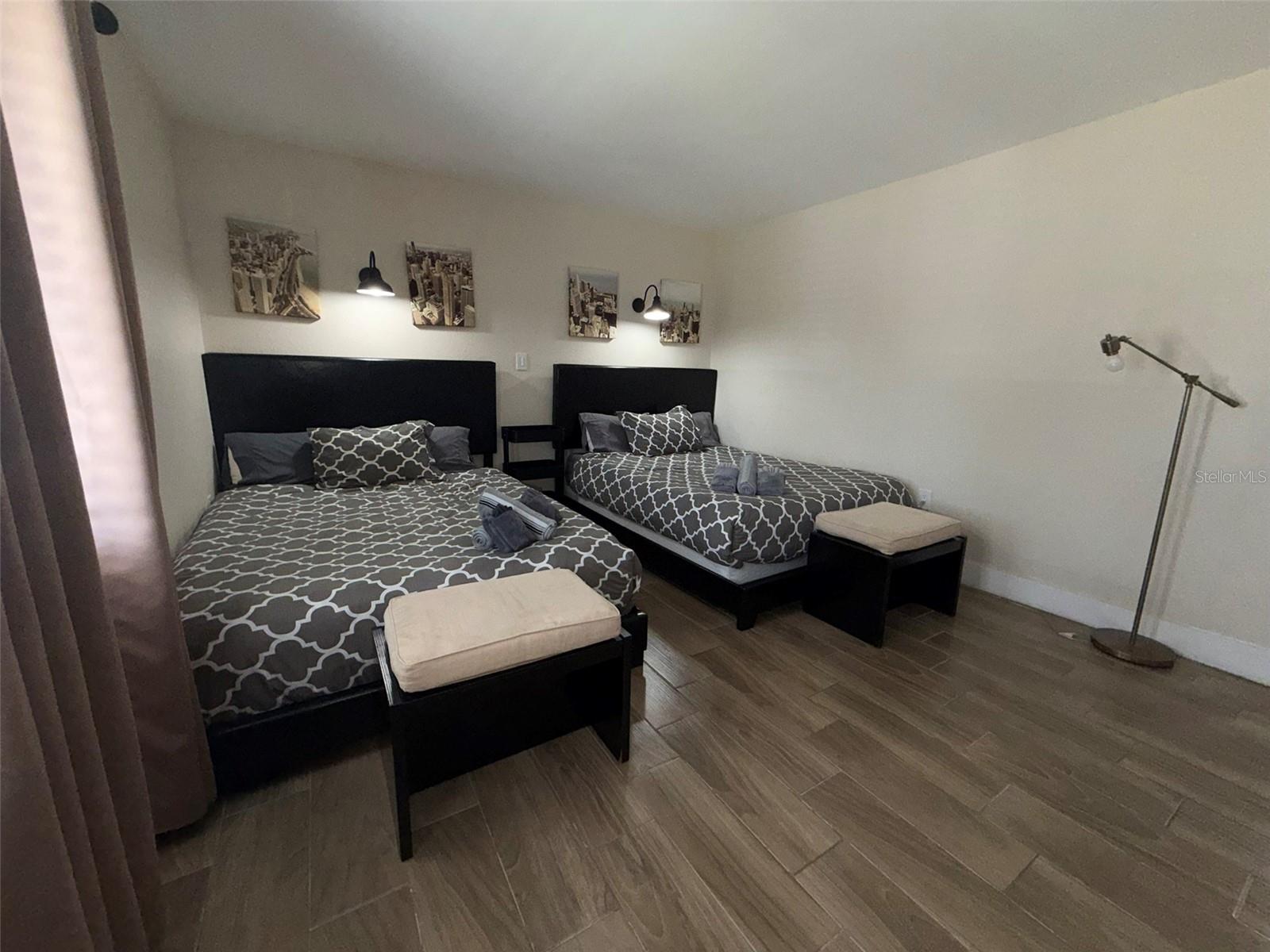 MILLENNIUM PALMS - Residential Lease