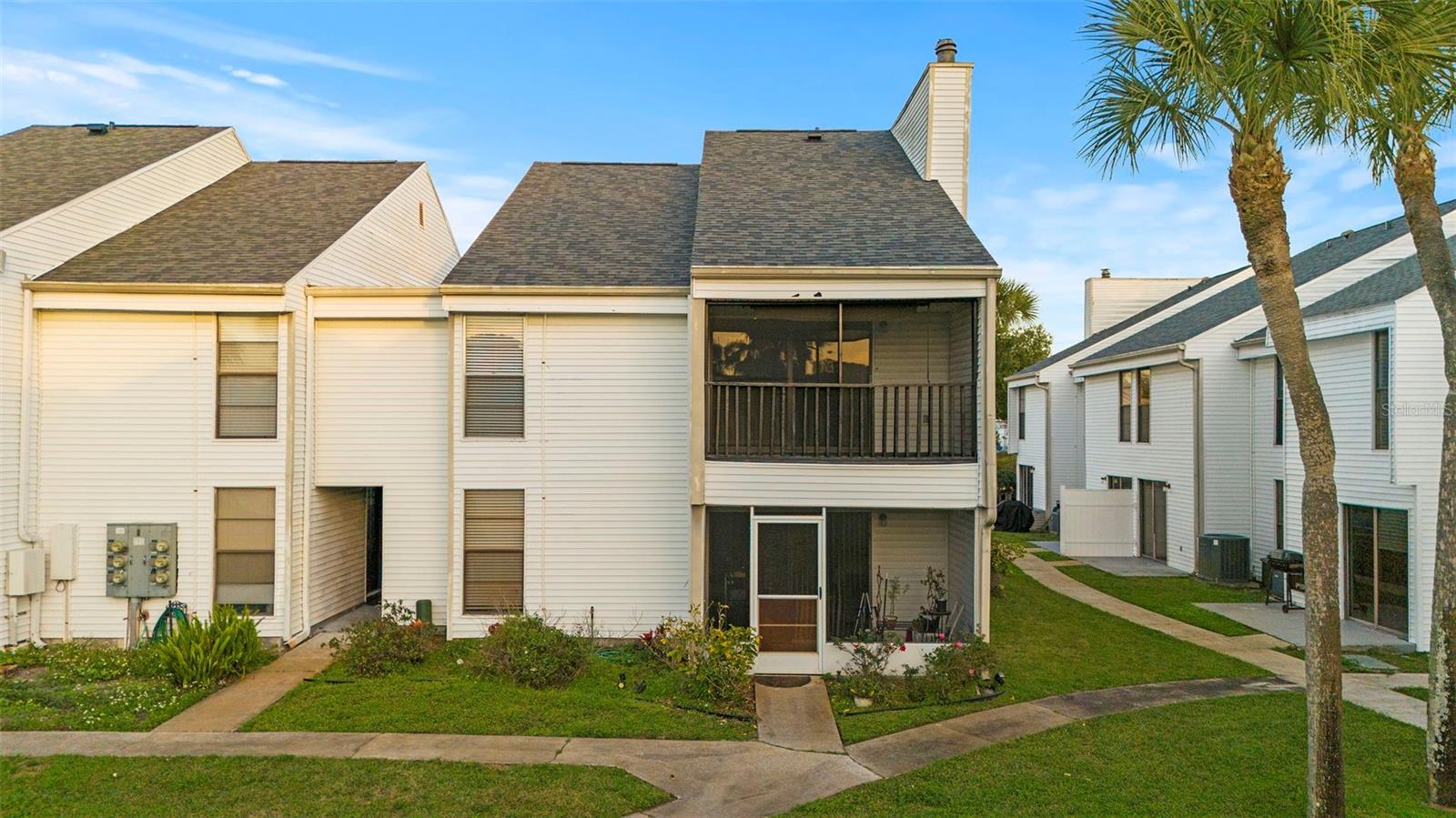 PALMS OF TARPON SPGS THE CONDO - Residential