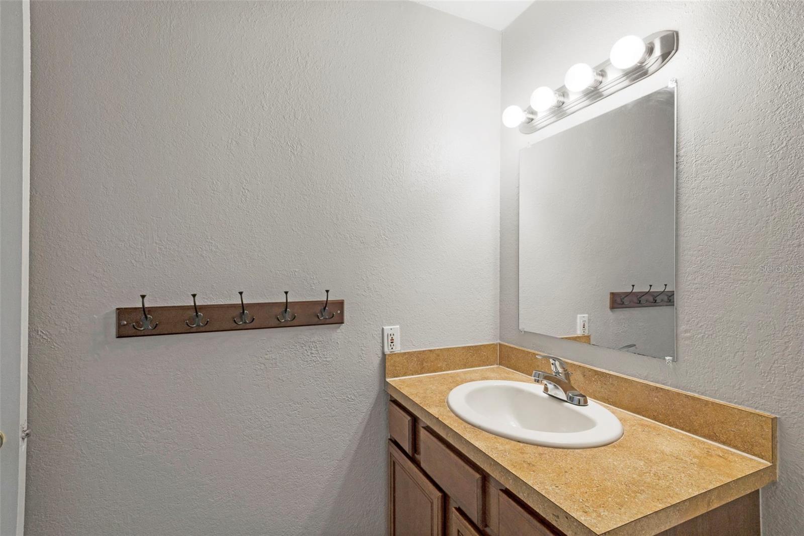 PALMS OF TARPON SPGS THE CONDO - Residential