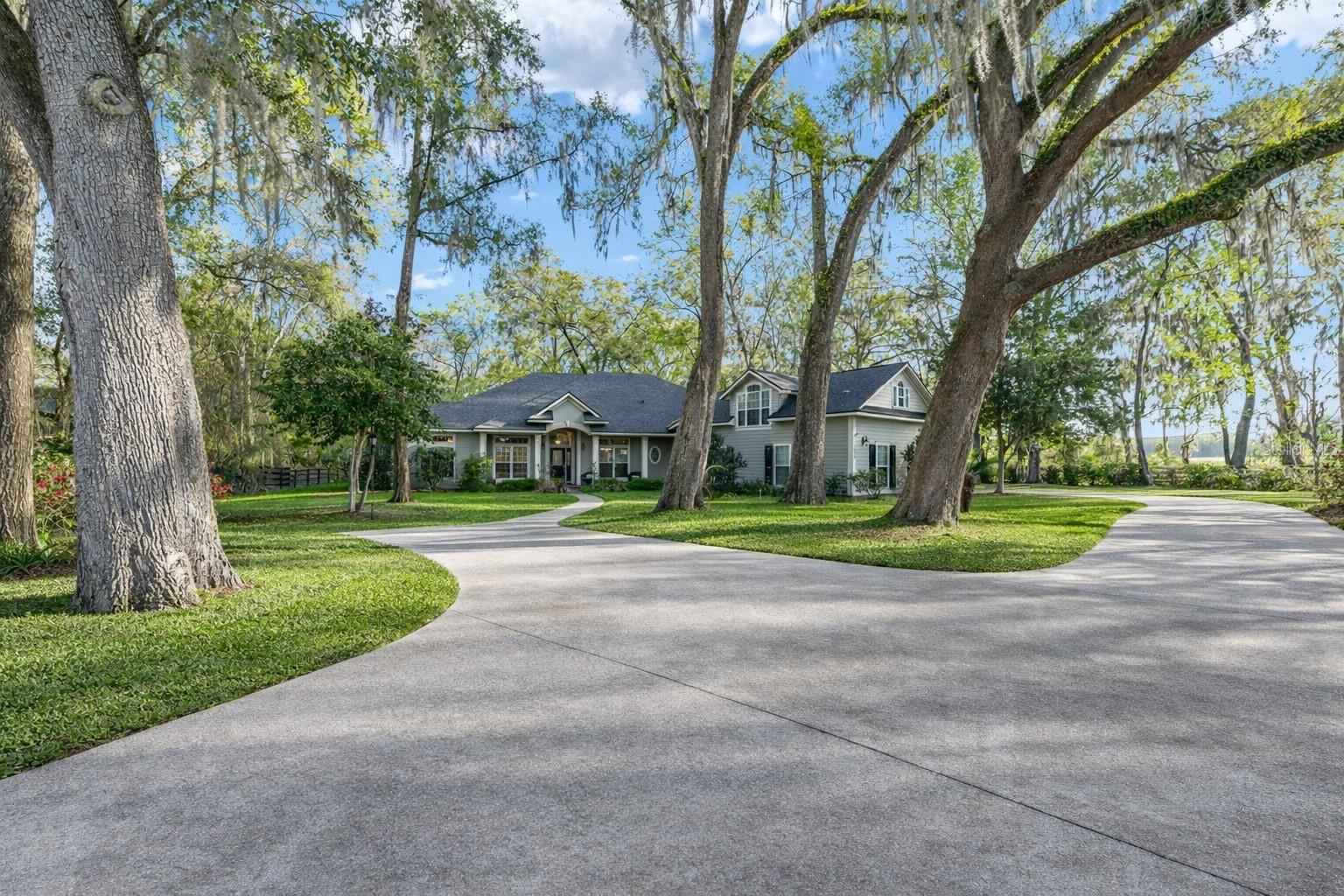 STEEPLECHASE FARMS - Residential