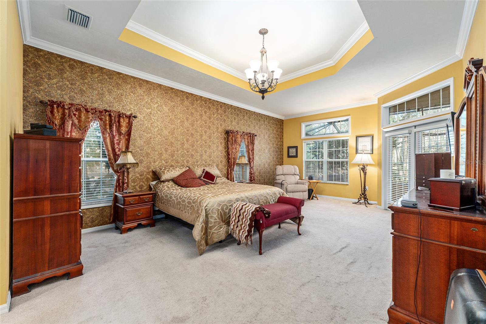 STEEPLECHASE FARMS - Residential