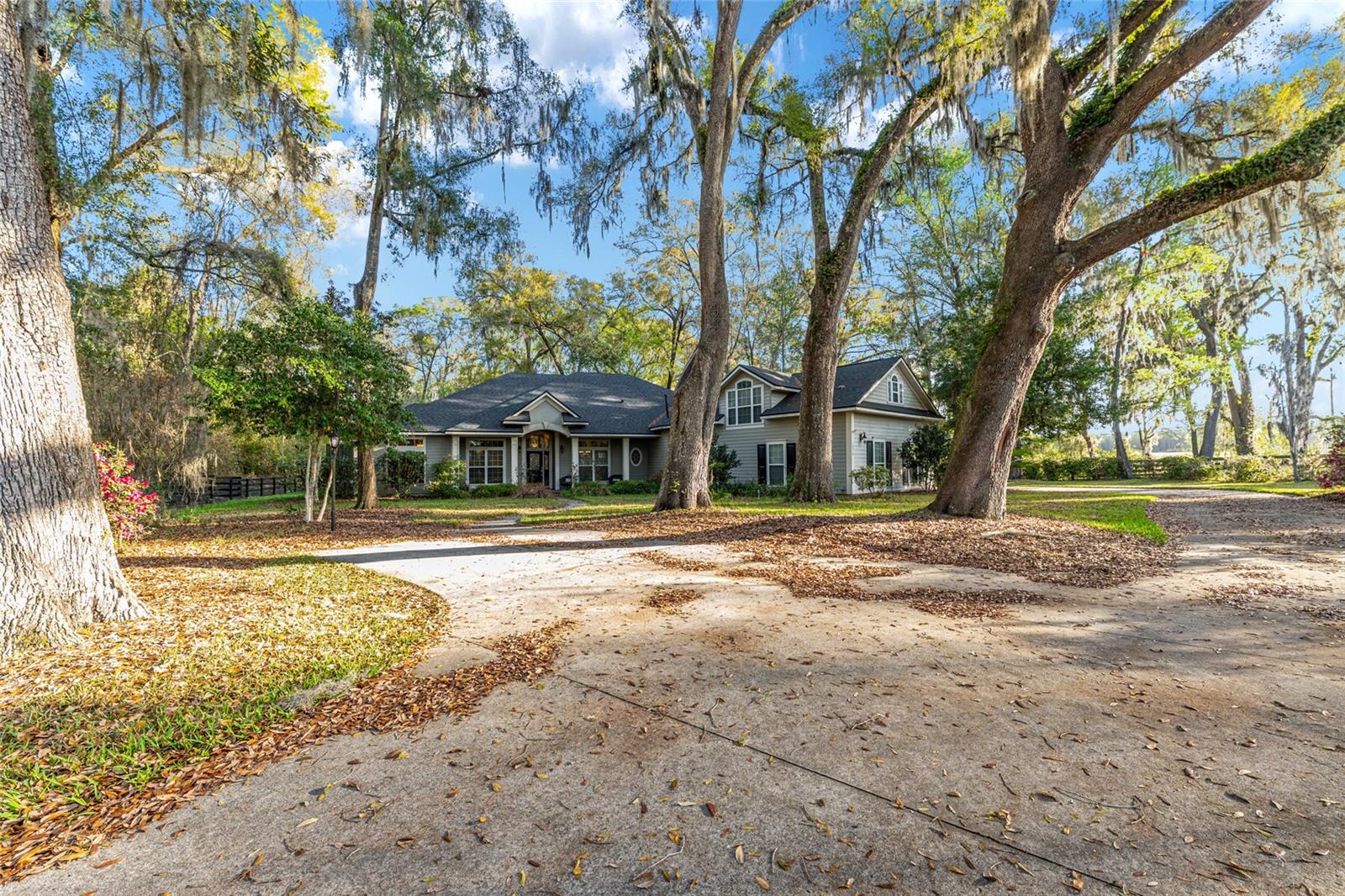 STEEPLECHASE FARMS - Residential