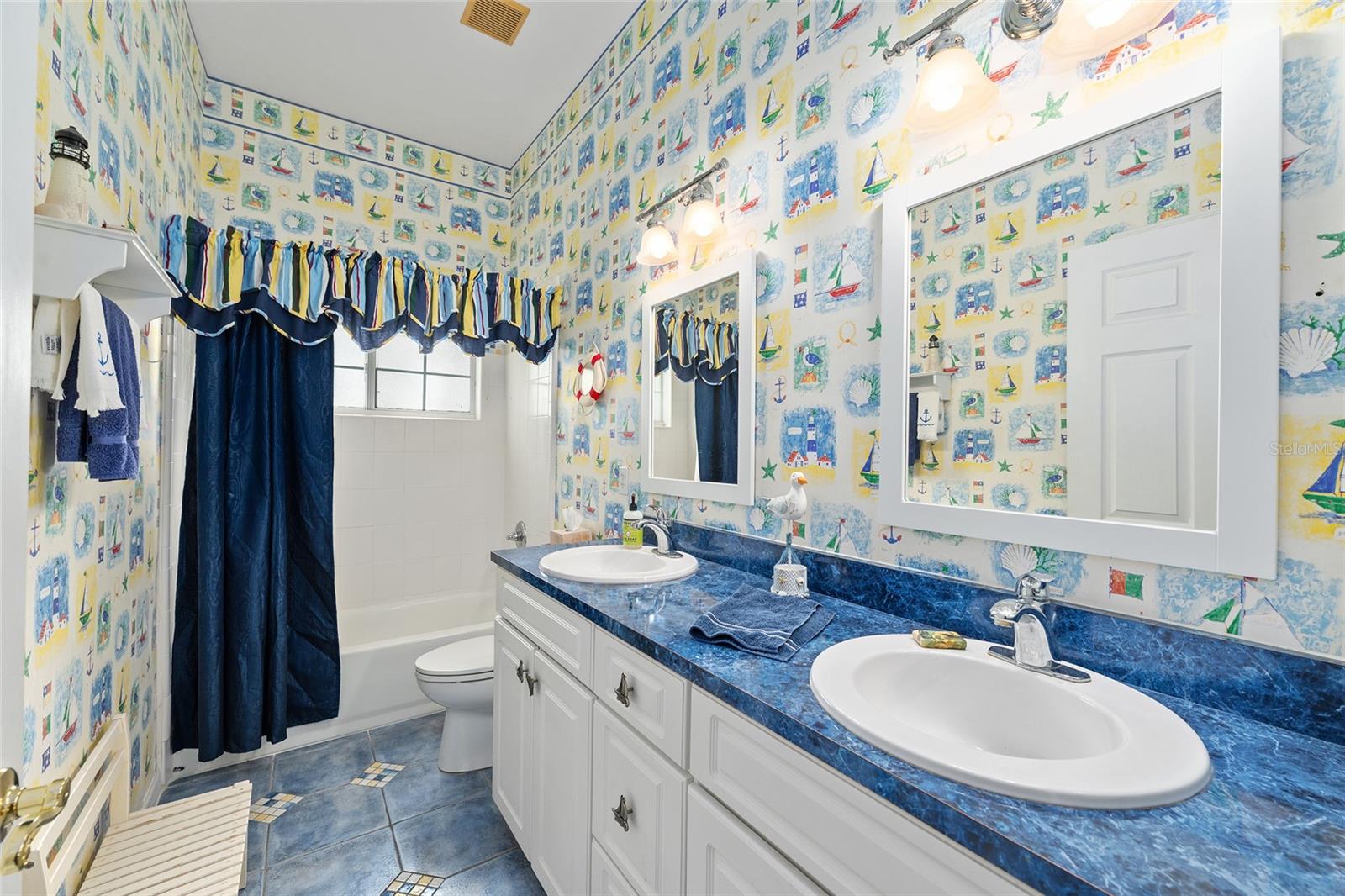 STEEPLECHASE FARMS - Residential