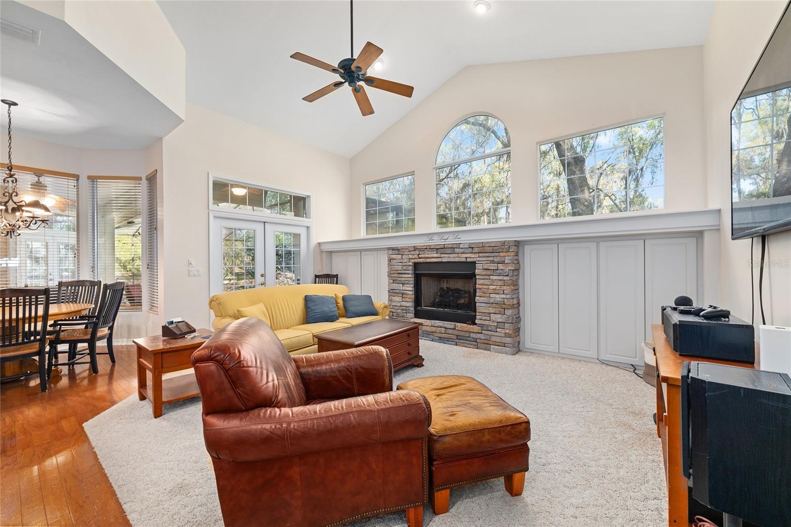 STEEPLECHASE FARMS - Residential