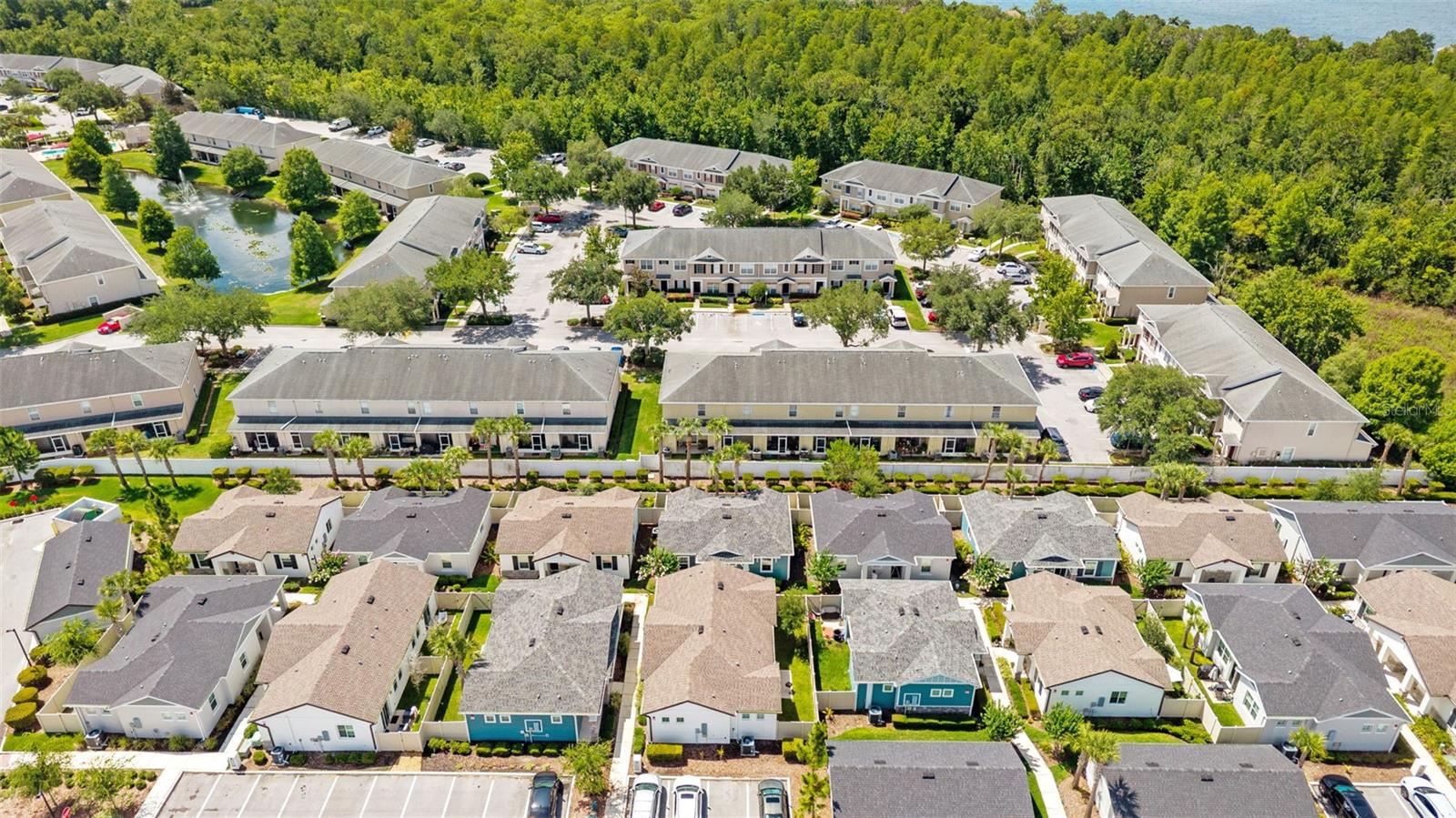 SWAN VIEW TWNHMS - Residential