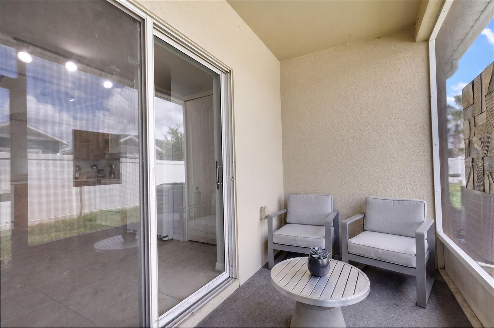 SWAN VIEW TWNHMS - Residential