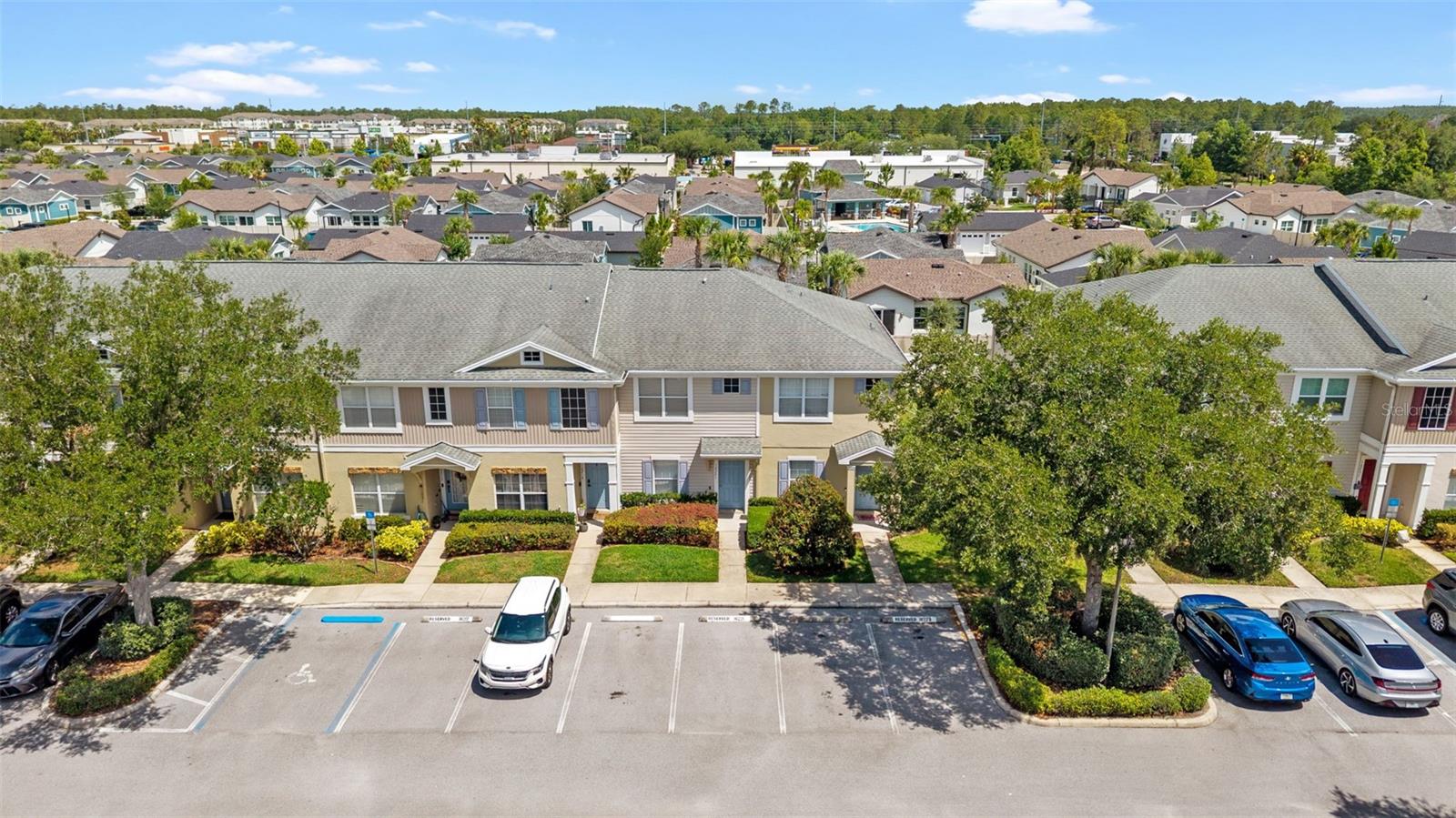 SWAN VIEW TWNHMS - Residential