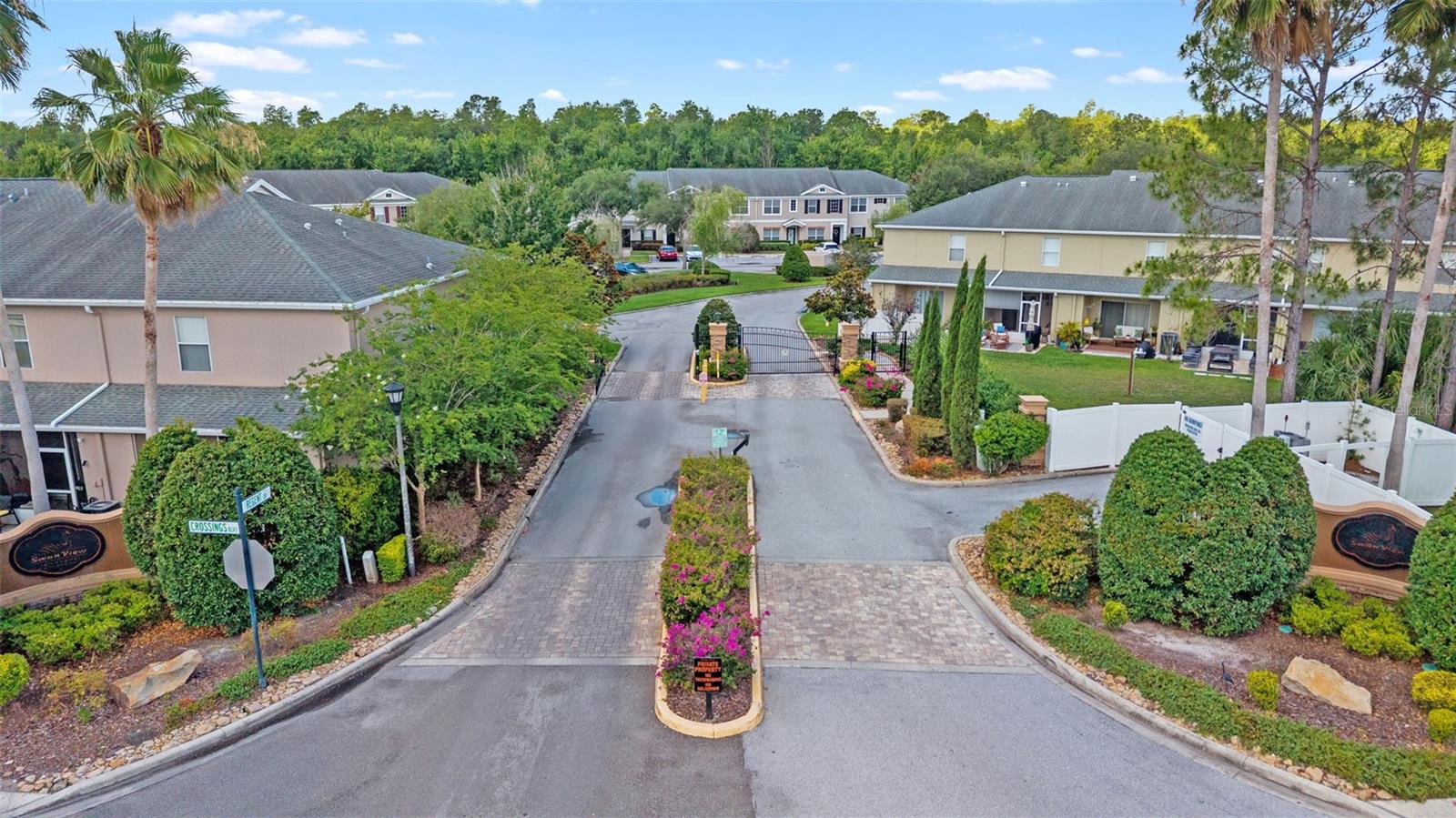 SWAN VIEW TWNHMS - Residential