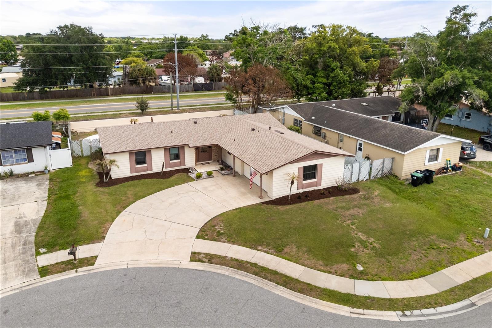 SKY LAKE ADD 01 - Residential