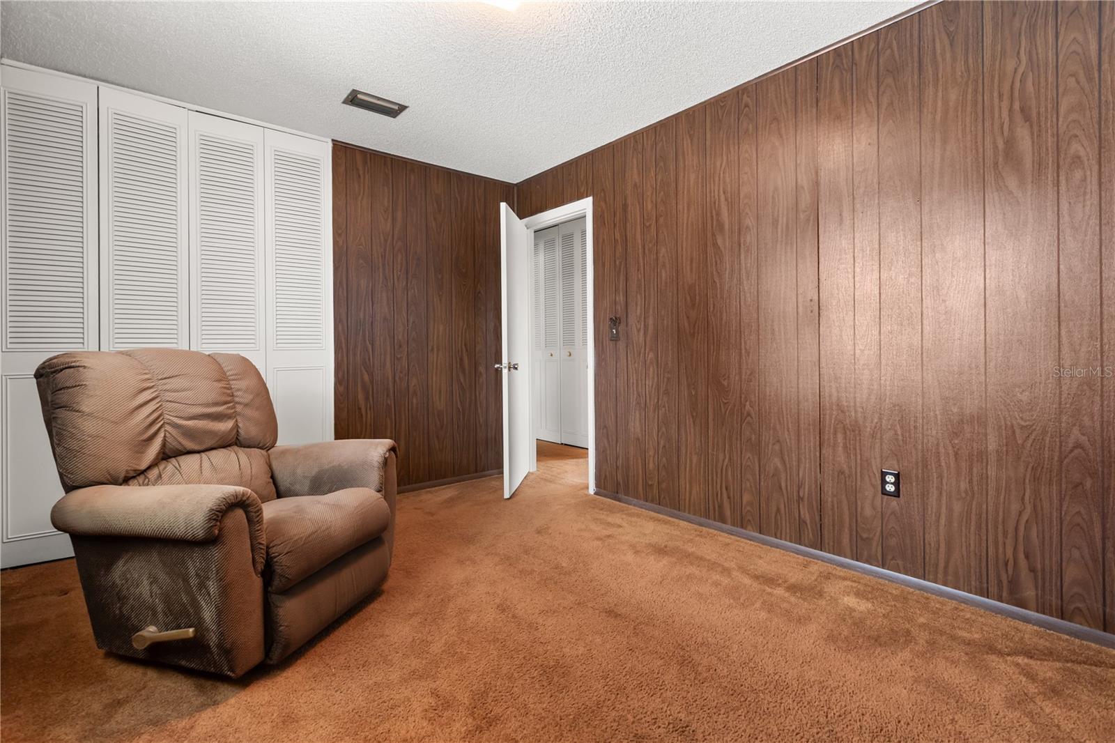 SKY LAKE ADD 01 - Residential