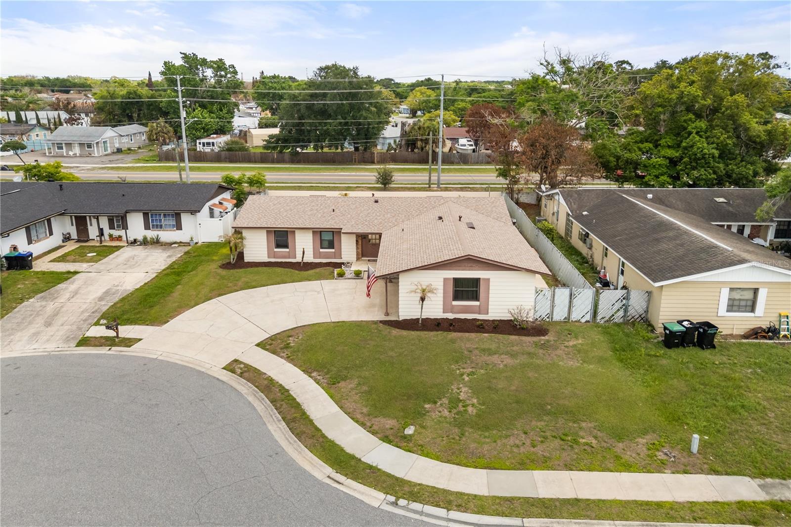 SKY LAKE ADD 01 - Residential