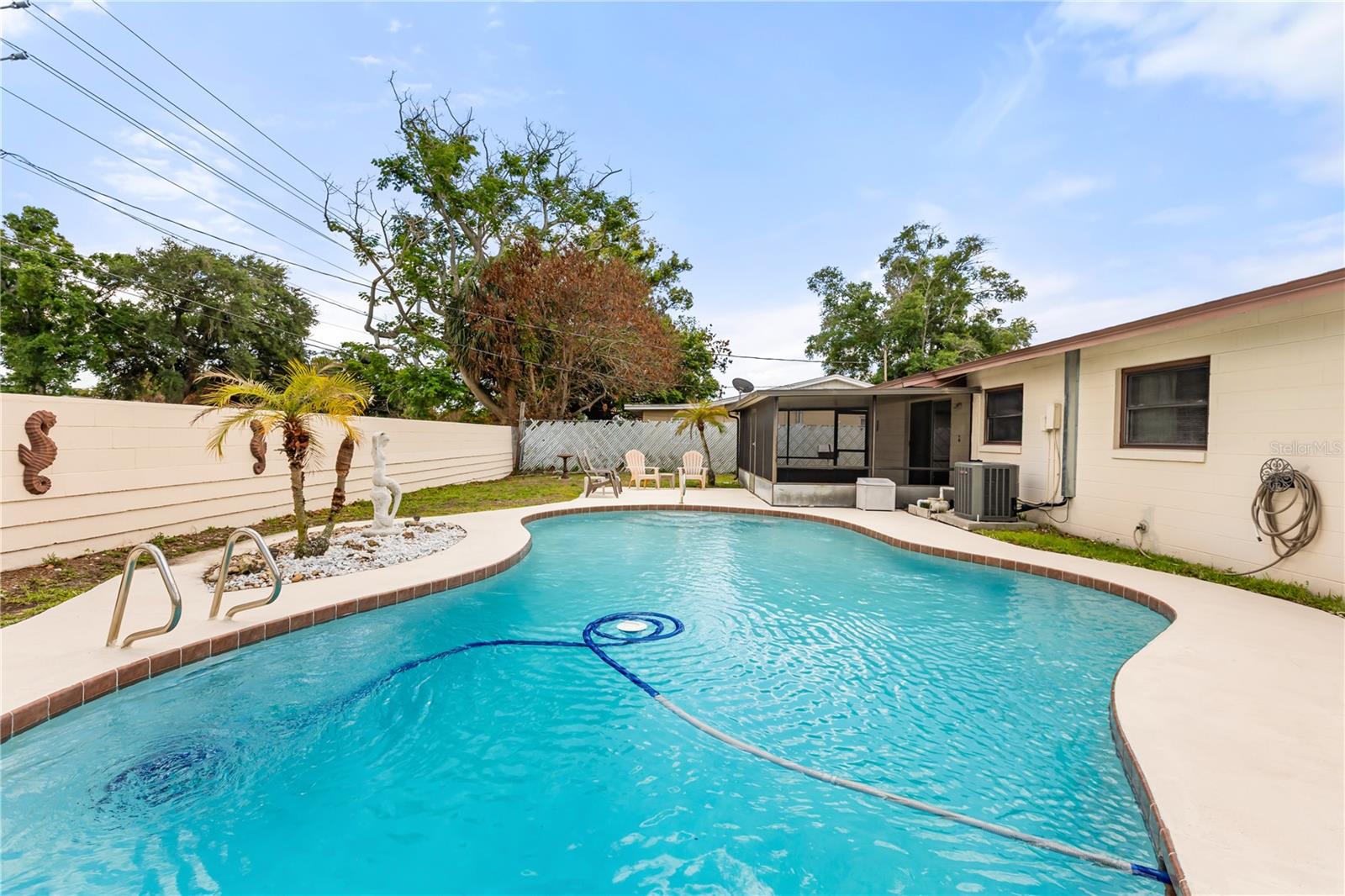 SKY LAKE ADD 01 - Residential