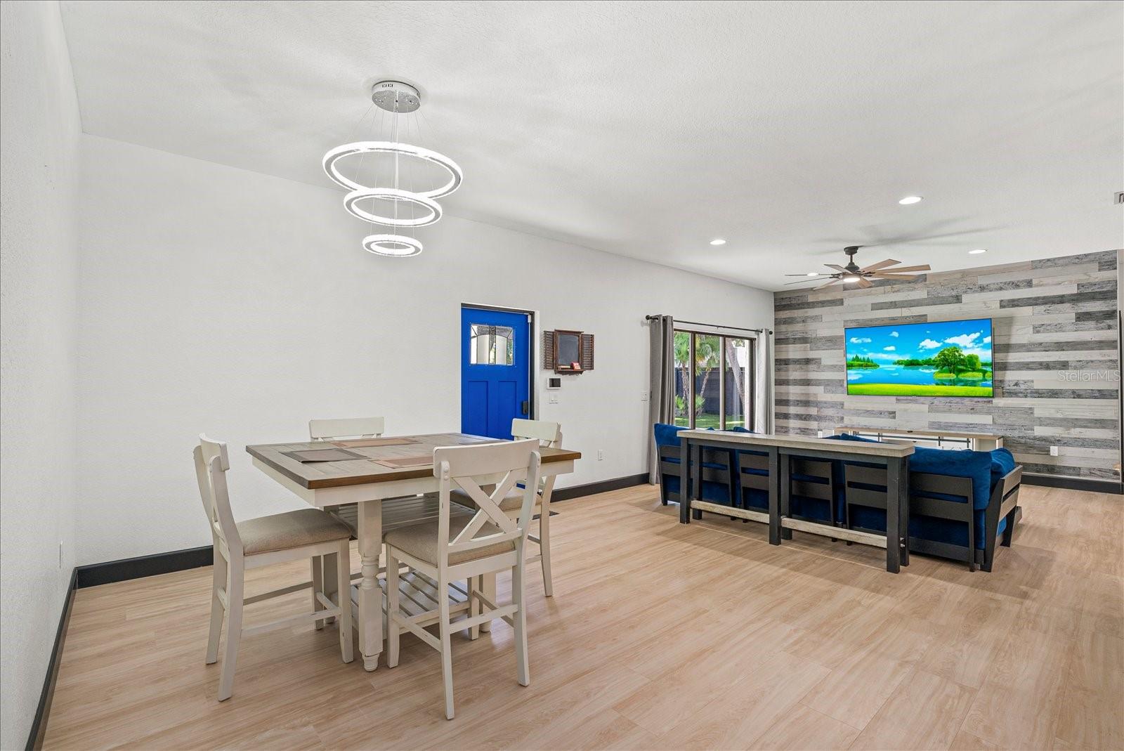 AVON HEIGHTS - Residential