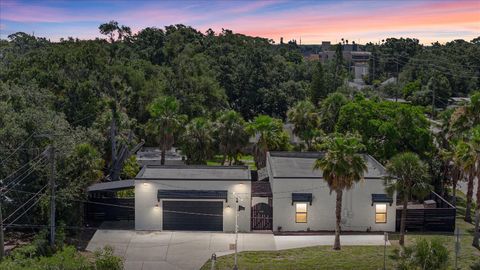 Photo of 1185 S Shade Avenue, Sarasota, FL 34237 (MLS # N6143460)