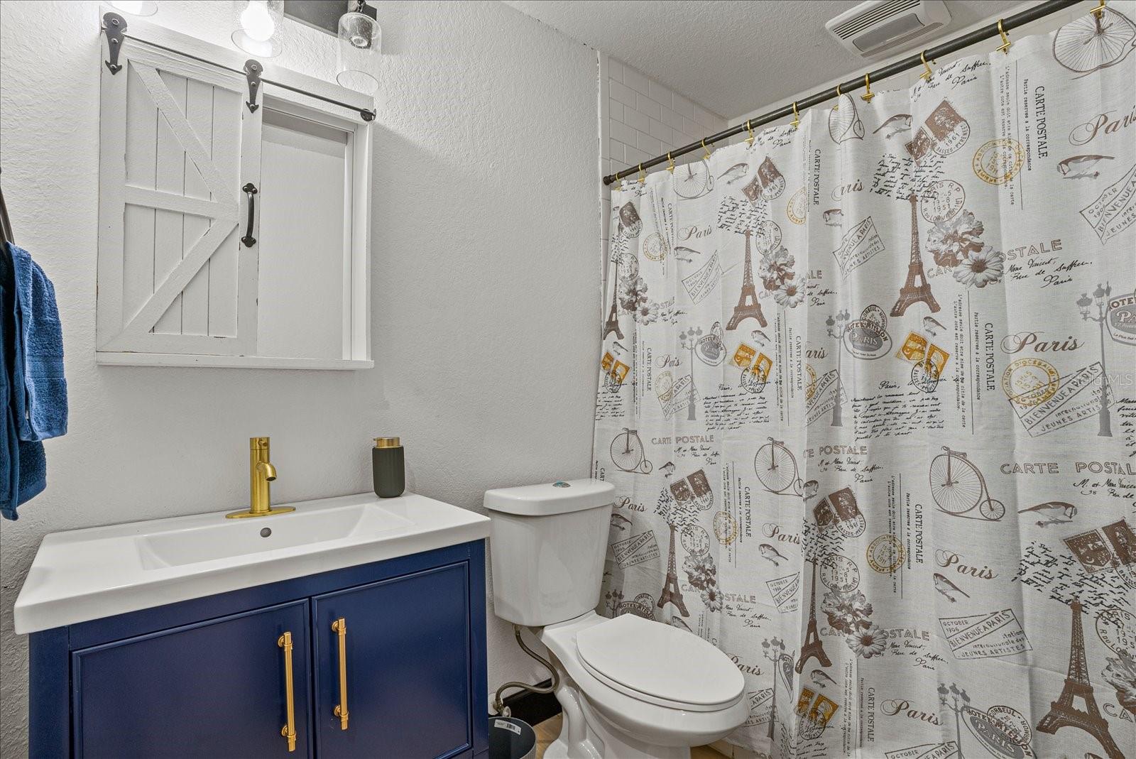 AVON HEIGHTS - Residential