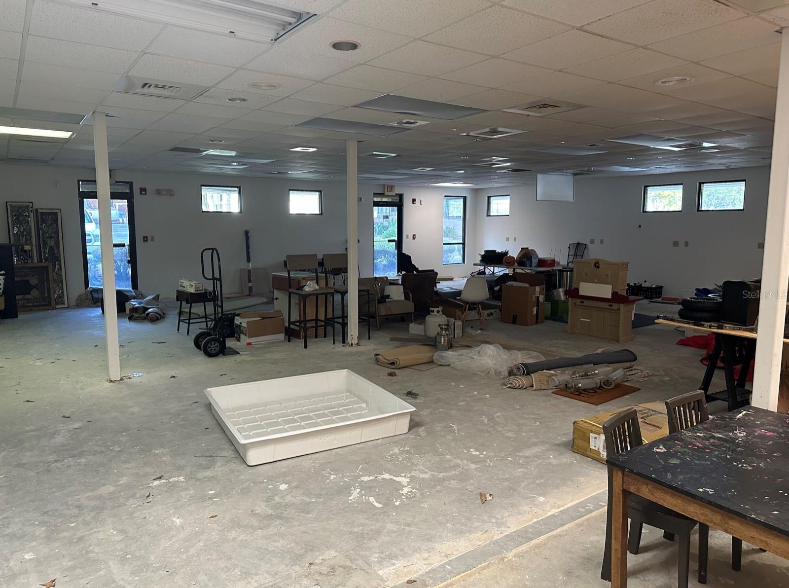 9401 SW HIGHWAY 200 600