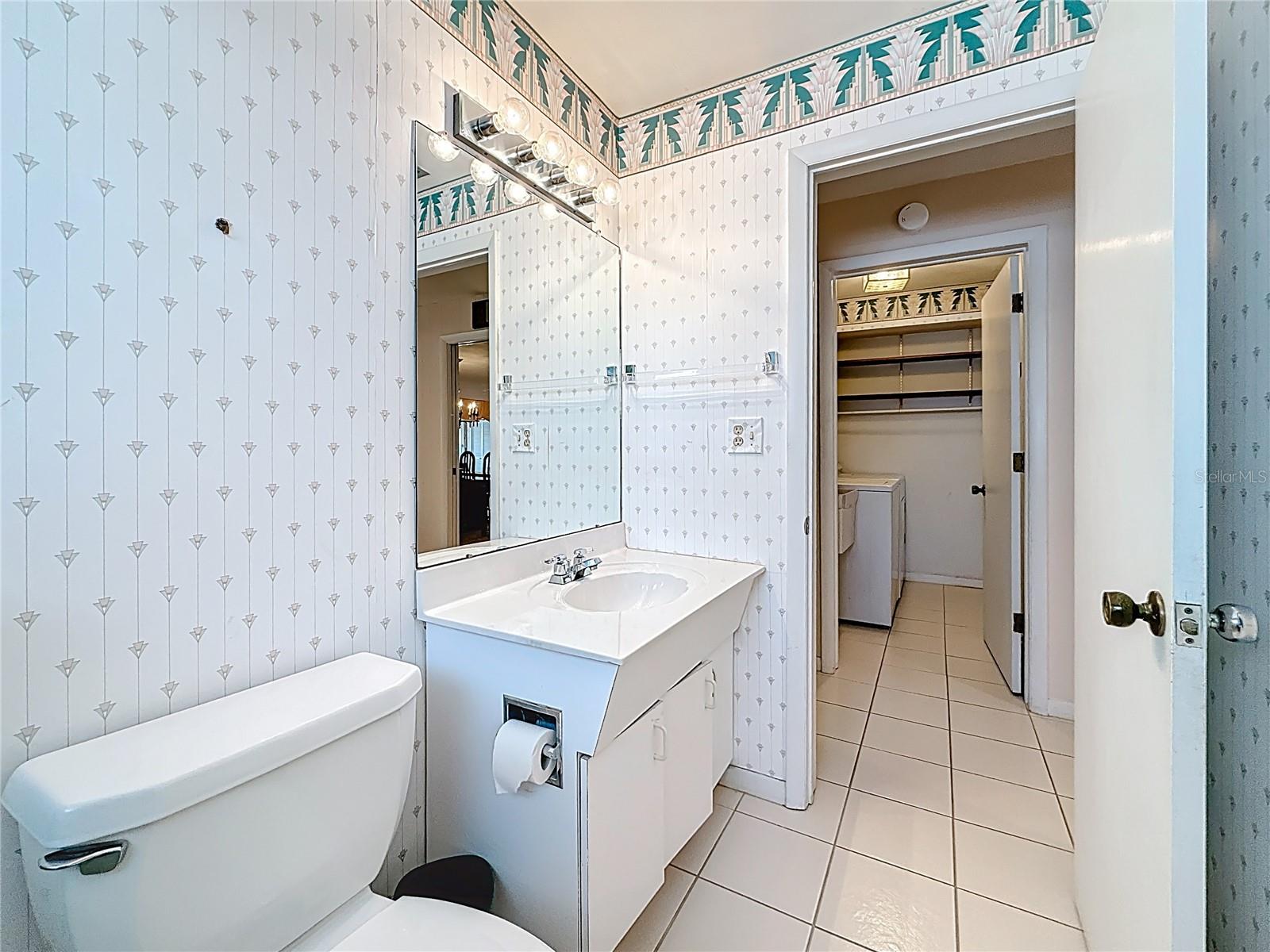 IMPERIAL POINT - Residential