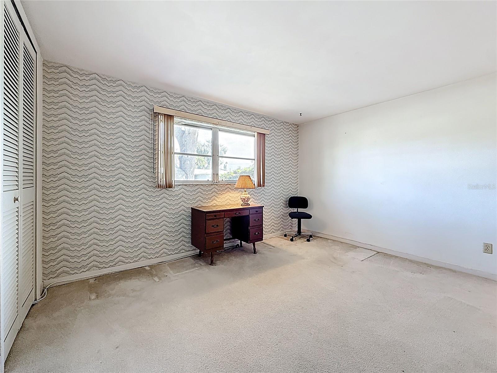 IMPERIAL POINT - Residential