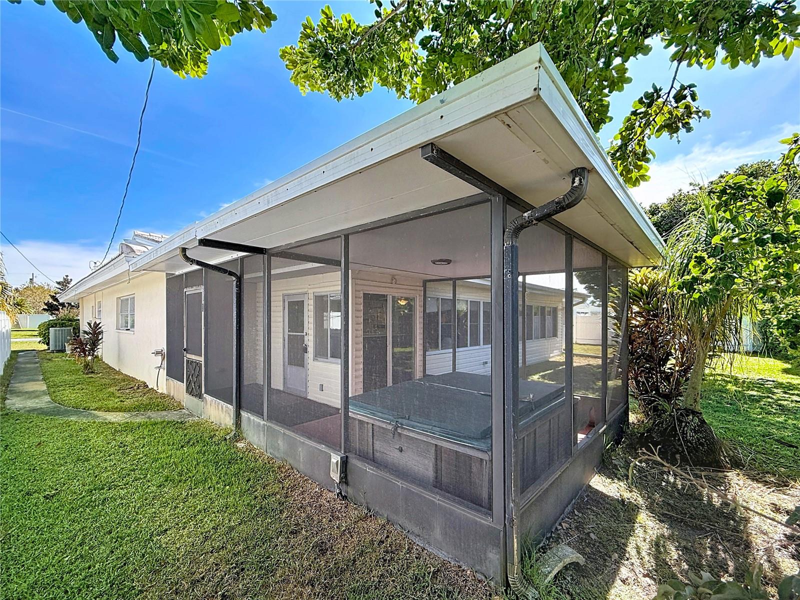 IMPERIAL POINT - Residential