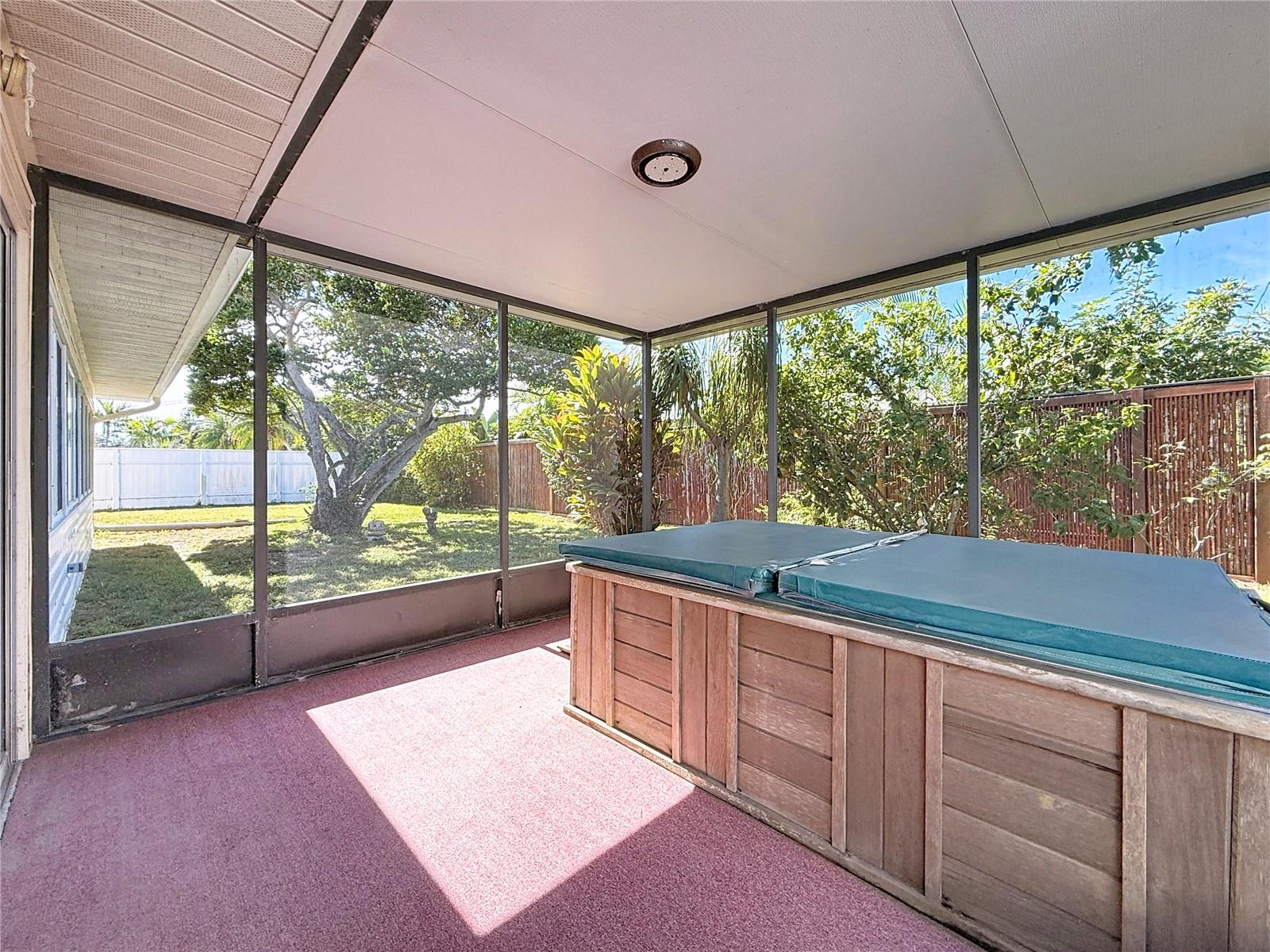 IMPERIAL POINT - Residential