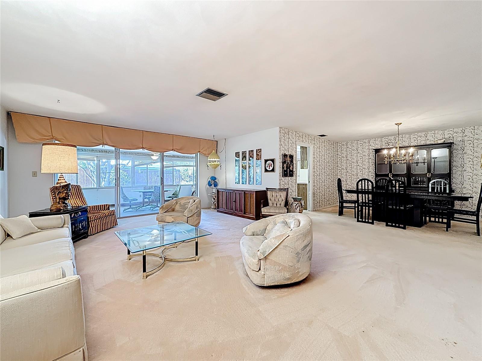 IMPERIAL POINT - Residential