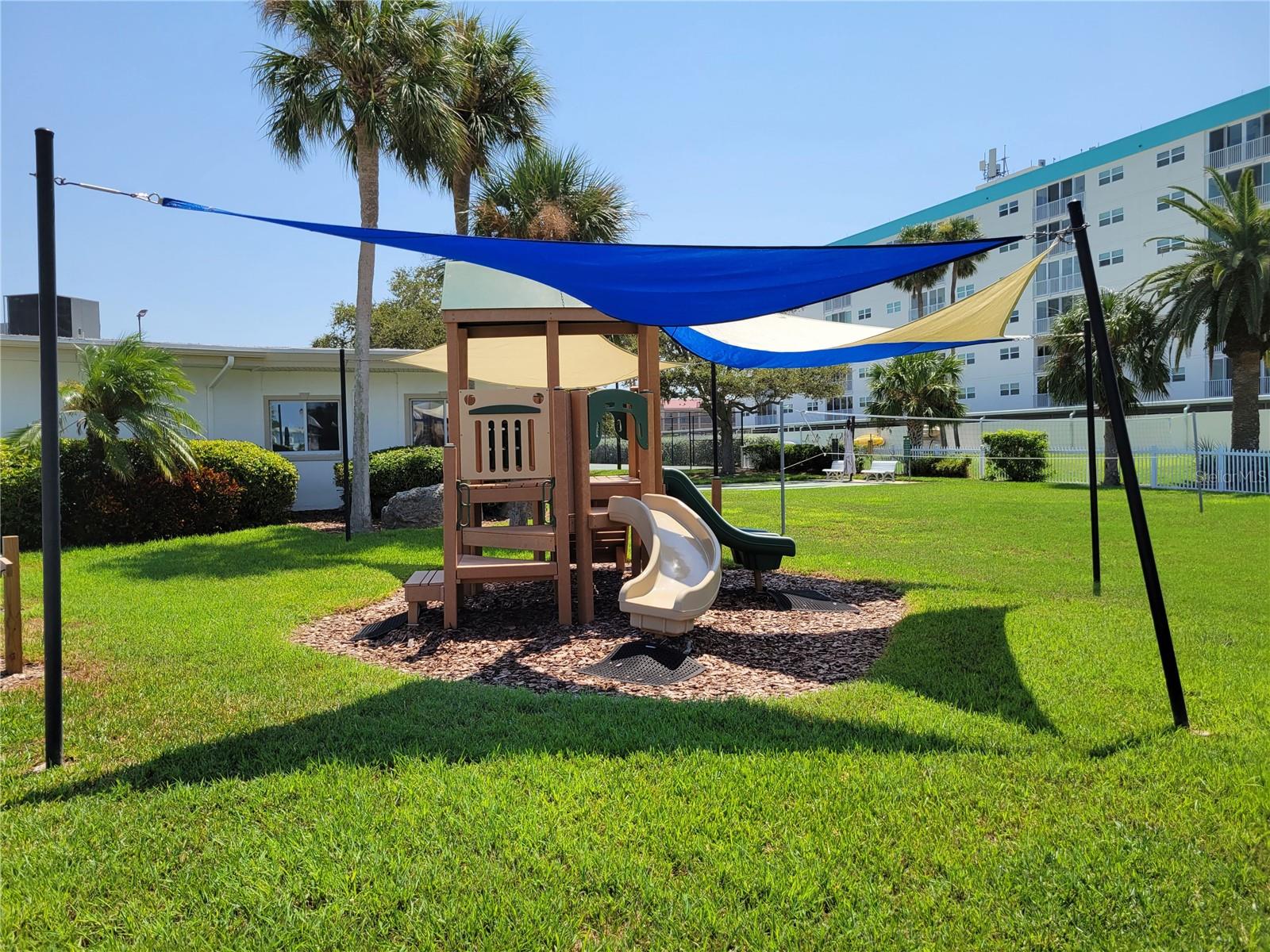 IMPERIAL POINT - Residential