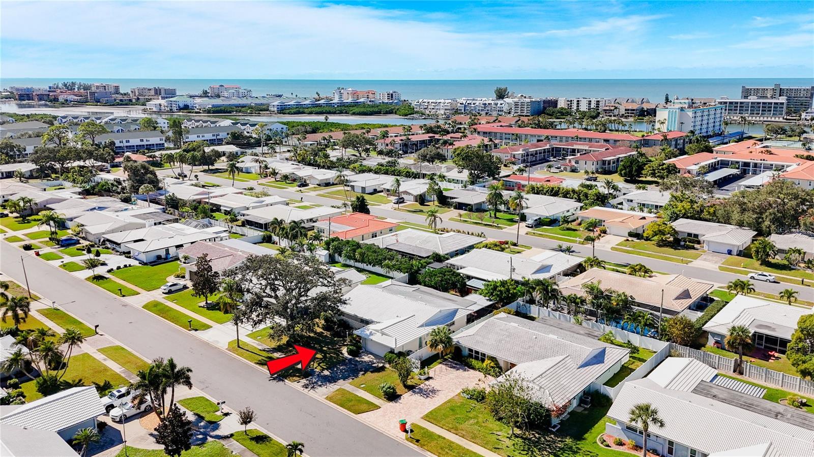 IMPERIAL POINT - Residential