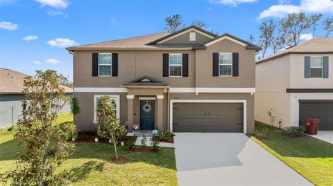 A home in PLANT CITY