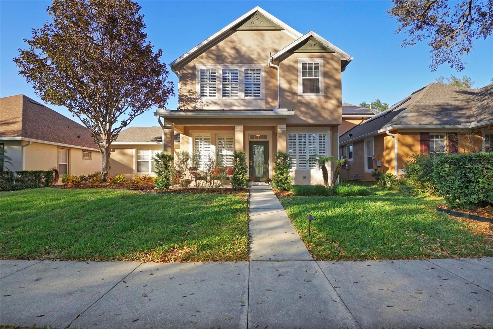 104 W LAKE VICTORIA CIRCLE