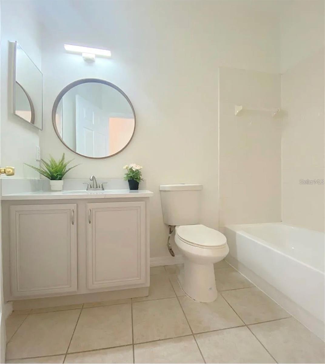 FALCON TRACE - Residential Lease